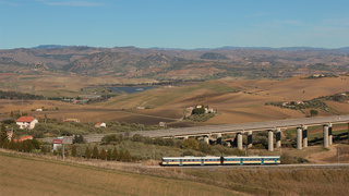 ALn668 1901 e 1936 Scarlata laterale