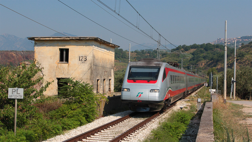 ETR 485 Treno 37 San Lorenzo Maggiore