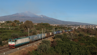 E652 153 Acireale