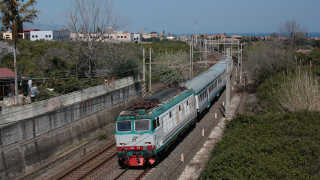 E633 097 Carrubba