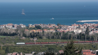 E633 Giarre-Riposto treno merci