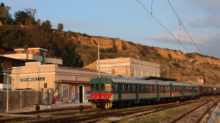 ALn668 1904 e 1936 Porto Empedocle Centrale