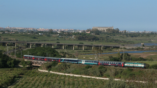 E656 093 Augusta Intercity Notte Milano Centrale - Siracusa
