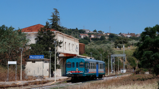 ALn663 1183 stazione di Marcellinara