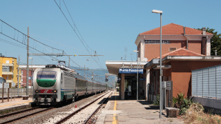 E402 118 Porto Recanati