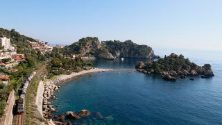 E652 054 Taormina Isolabella