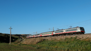 E464 346 e 371 Passomartino