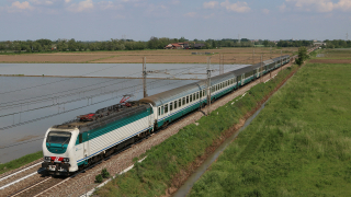 E403 009 Intercity Notte Novara