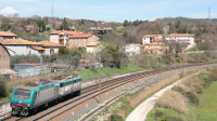 Invio della E464 222 a Foligni per revisione generale, titolare la E656 596, poco dopo Orte.