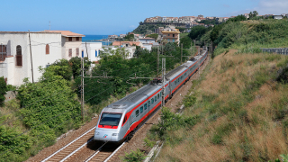 Etr 485 treno 41 San Lucido Marina