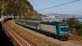 E464 094 Favazzina