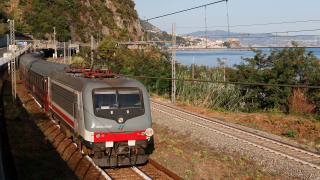 E464 292 Favazzina