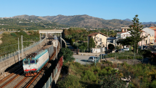 E652 154 Fiumefreddo di Sicilia