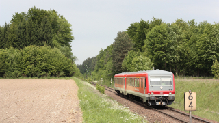 DB 628 629 Tussling