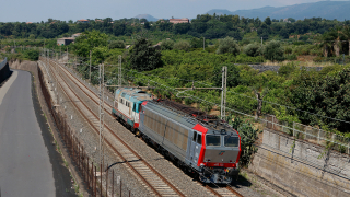 E652 158 e 345 1078 Carruba