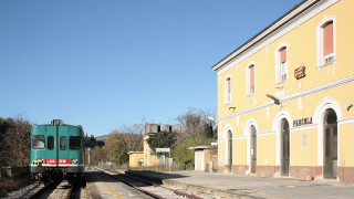 27 Novembre 2010: Albacina, Cerreto, Foligno, Pergola e Roma Termini