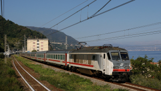 E401 036 Favazzina
