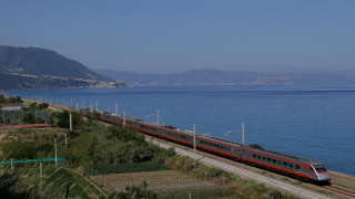 ETR 485 treno 37 Bagnara