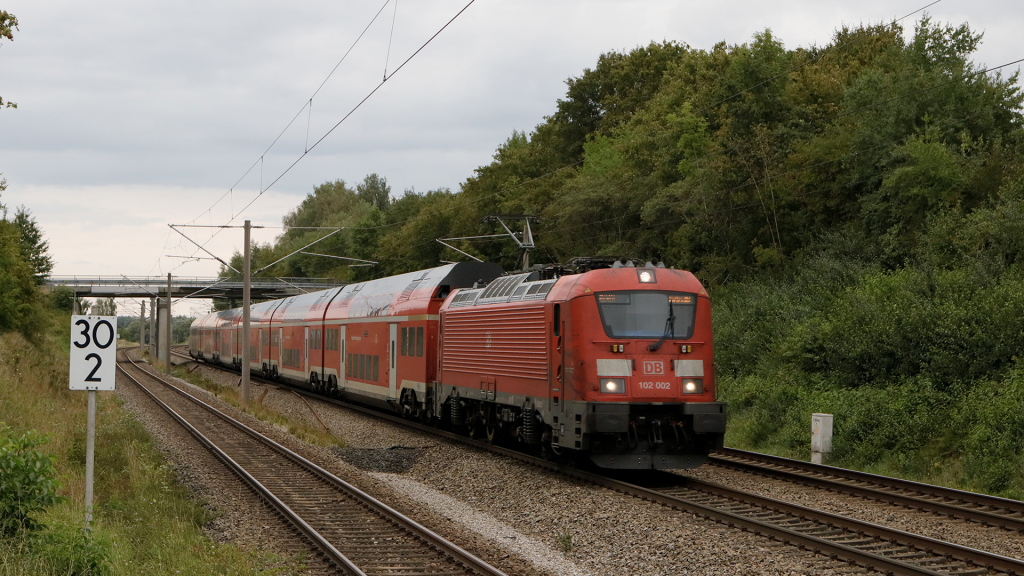DB 102 002 Vierkirchen-Esterhofen