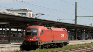 OBB 1016 041 Munchen Ost