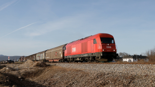 OBB 2016 013 Wiener Neustadt