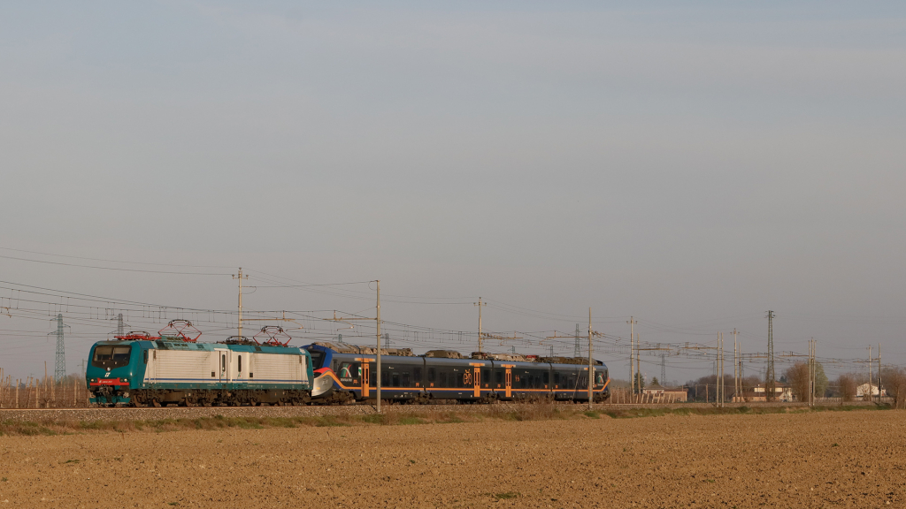E464 047 e 049 e ETR 104 treno 25 Faenza
