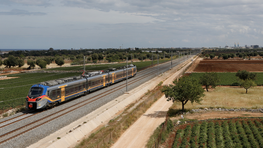 ETR 104 treno 111 Polignano a Mare