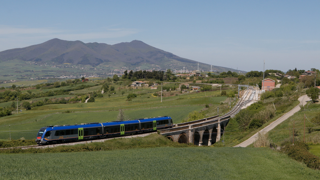 ATR 220 treno 054 Forenza