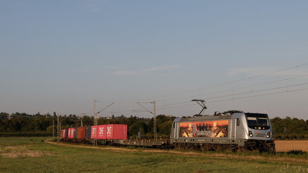 187 074 Rheincargo Walluf