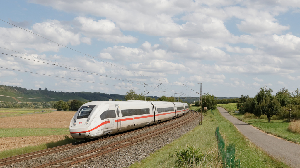 DB ICE4 9491 Winterhausen