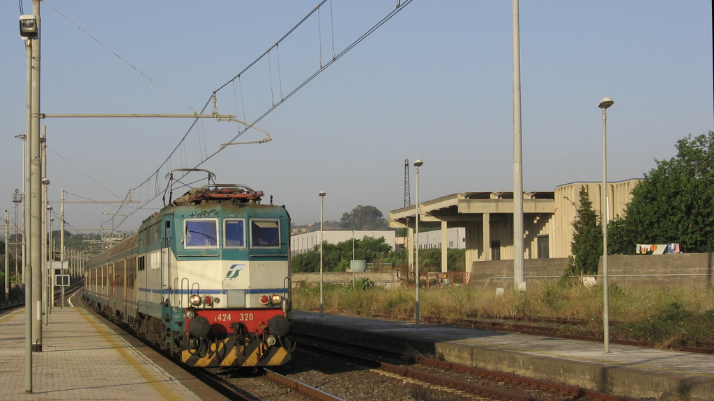 E424 320 Carrubba
