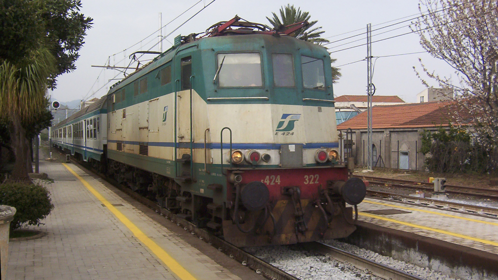 E424 322 Fiumefreddo Di Sicilia