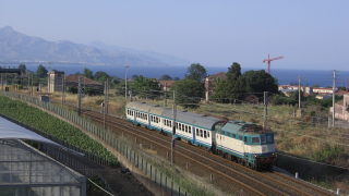 E424 256 Carrubba