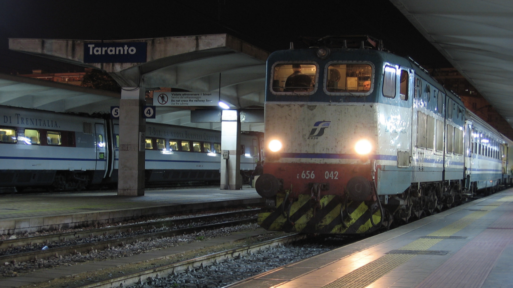 E656 042 Taranto