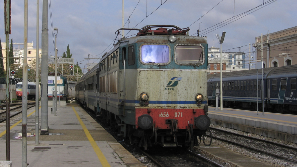E656 071 Lecce