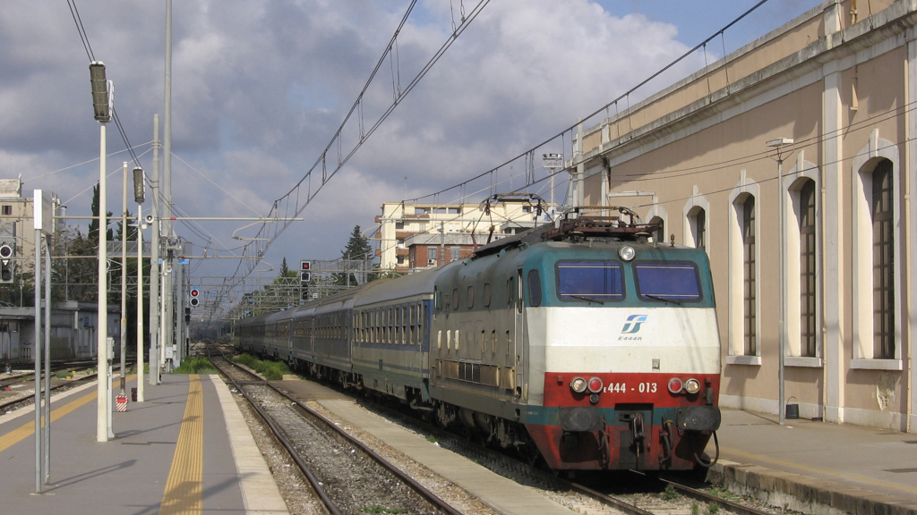 E444 013 Lecce