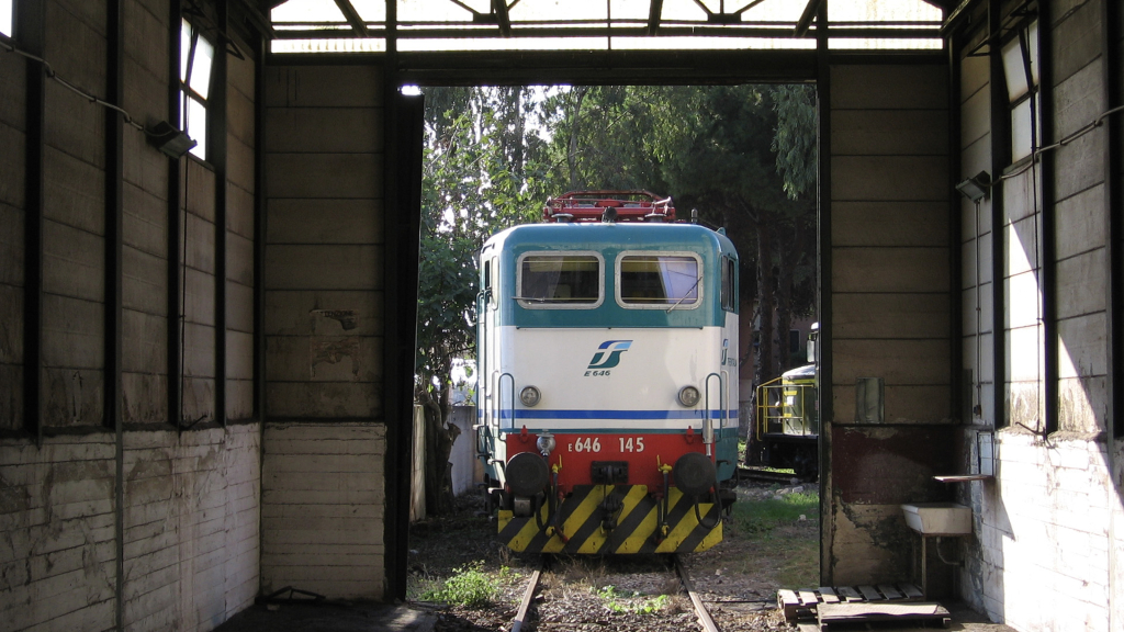 E646 145 Deposito Locomotive Taranto