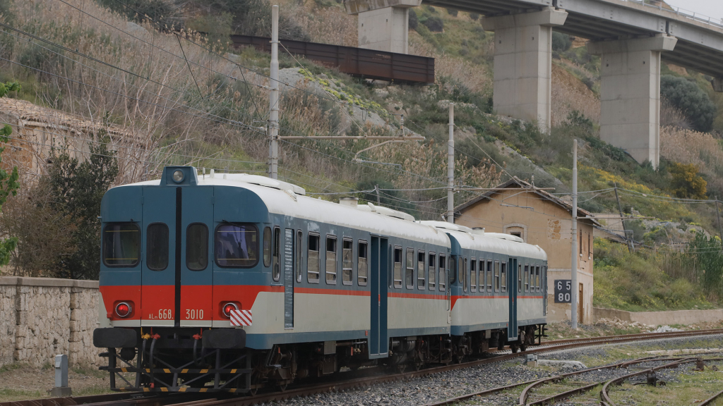 ALn668 3010 e 3040 Porto Empedocle