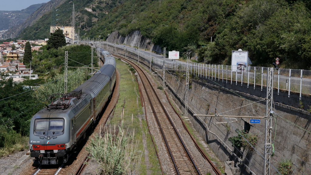 E464 191 Favazzina