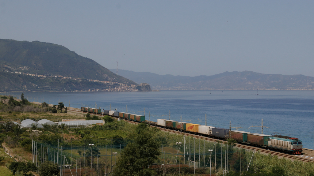 E652 099 Bagnara