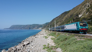 E464 068 Favazzina
