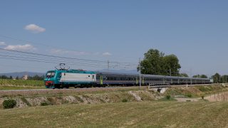 E464 437 e 320 Capriva