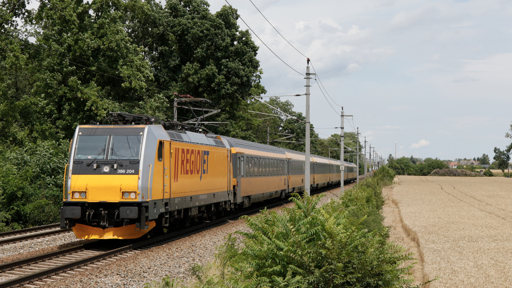 RegioJet 386 204 Durnkrut