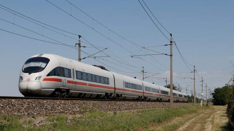 DB ICE3 411 015 Coburg Haunoldstein