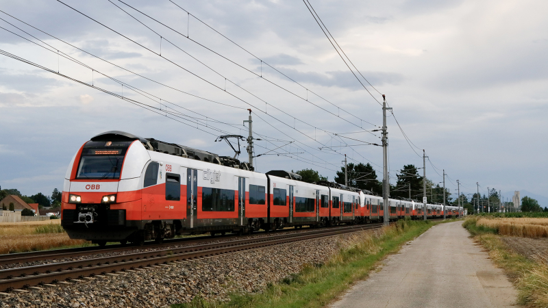 OBB 4746 021 e 094 e 079 e 081 Intercity Eggendorf