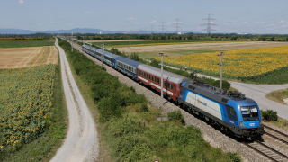 MAV 182 560 Gotzendorf EC 143