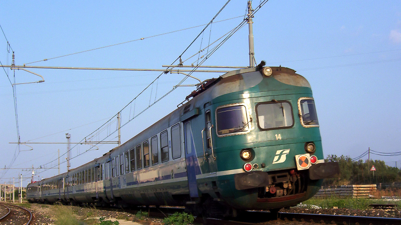 ALe841 treno 14 Brucoli