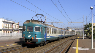 ALe841 treno 14 Guardia-Mangano-Santa Venerina