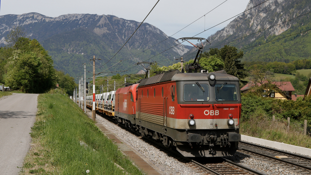 OBB 1144 201 e 1116 091 Payerbach