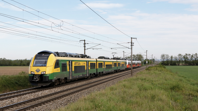 4746 819 e 663 Himberg